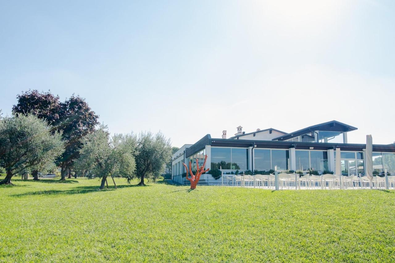 Апартаменти La Casa Sul Porto - Italian Homing Сірміоне Екстер'єр фото